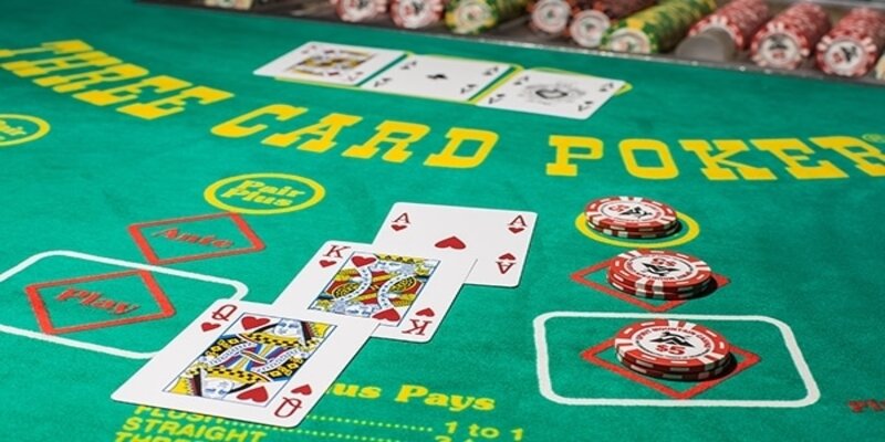 Cách Đặt Cược Trong Ba Lá Bài Poker